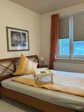 A book heaven to dive into with hiking and cycling trails, canoe access close to Отели в г. Лойн