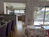 Appartement Standing Climatise,vue Mer, 5mn Plage DU Ricanto, 2,3kmcentreajaccio 아작시오 호텔