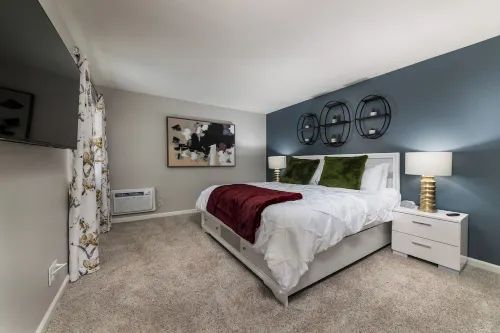 Peaceful King Suite near FSAC & Proactive Sports w/ Gym Access & 1 Gig WiFi