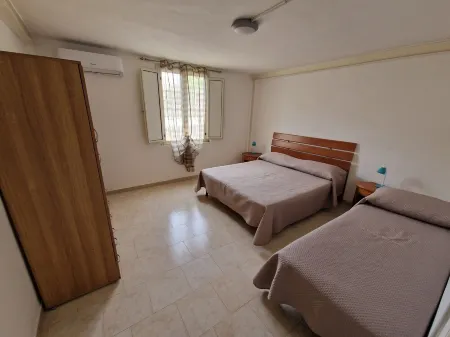 In Paestum vacation home sleeps 9 200 meters from the sea and 1 km Temples Paestum