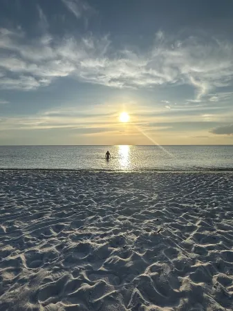 Welcome to Calumet Reserve, Lely Resort. Perfect for escaping the winter months.