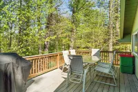 Cozy chalet with WiFi in charming No. Conway