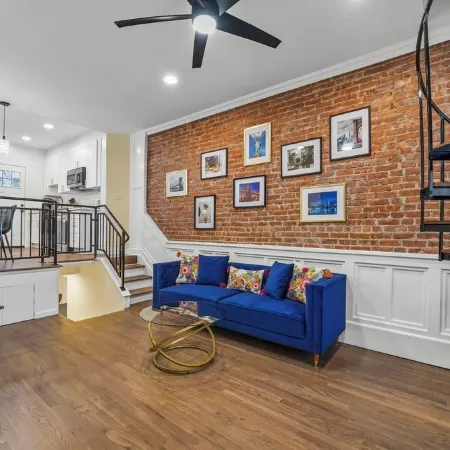 NEW 3BR/2Bath, 5 Beds, 10 Min to NYC-Sleeps 7 Отели рядом с достопримечательностью «Washington St»