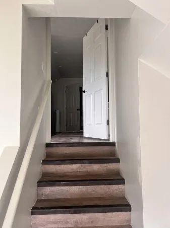 Charming 1-bedroom apartment with AC, WiFi in Draper - Skiing & Mountain Biking Отели рядом с достопримечательностью «Потейто Хилл Трейлхед»