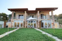 Villa with Jacuzzi Hotels in Montalto di Castro