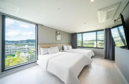 Andong Case Hotel فنادق في 