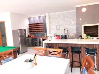 Casa com Piscina e Mesa de Sinuca Praia Central de Navegantes sc