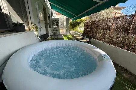 Heron House hospitality, nature and Relaxation in the Po Delta Отели рядом с достопримечательностью «Corte Loredana Srl»