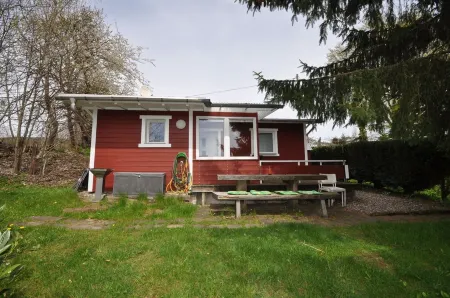 Vacation home Beerberg, cozy vacation home at the biosphere reserve Thuringian Forest Отели рядом с достопримечательностью «Congress Centrum Suhl»