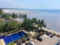 Spacious 4-bedroom apartment with AC, fitness room in wonderful Dar es Salaam 음부다야 섬 주변 호텔