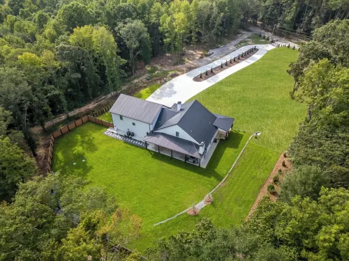 The Estate, King Beds, near Chateau Elan and Road Atlanta, lake Lanier