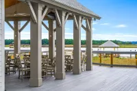 Pool, Outdoor Lounge and Boat Slip Access - Gorgeous Waterfront Haven Hotels in Georgetown