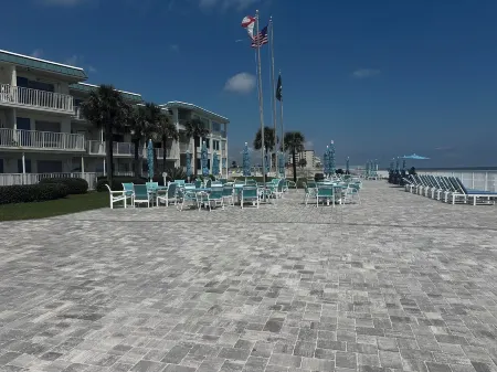 Your Coastal Retreat in Daytona – Welcome to Our Beach Escape Отели рядом с достопримечательностью «Университет Бетун-Кукман»