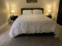 Cheerful 4 Bedroom Home - Back Yard/Game Room!