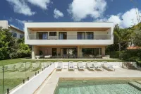 Cascais Contemporary Villa by Cadenzalux