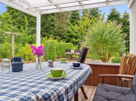 "Keyla" - 2.3km from the sea Отели в г. Humble