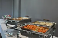 Riverview Inn & Suites, Ascend Hotel Collection - Desayuno