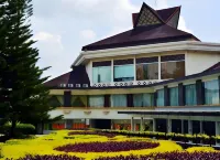Mikie Holiday Resort & Hotel - 4-Star