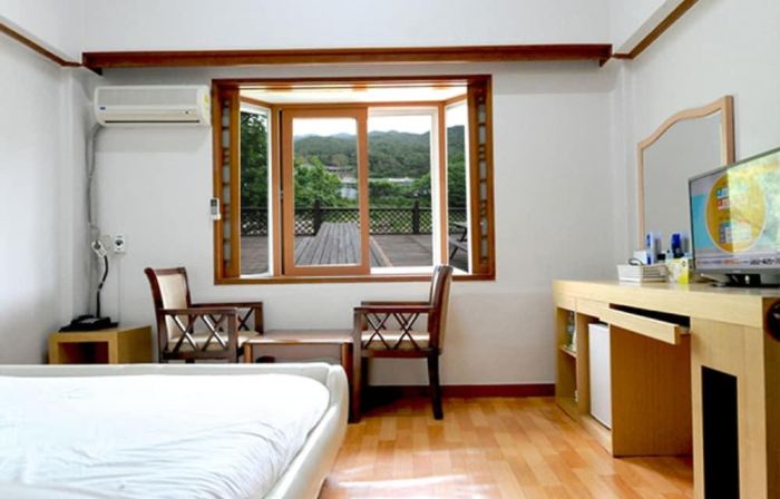 Goodstay Jirisan Little Prince Pension