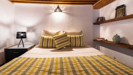 Riad Dar Pierre Отели рядом с достопримечательностью «Аль-Карауин»