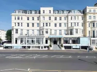 The Cumberland Hotel