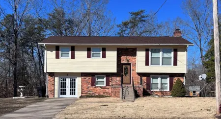 Modern Farm house in the city