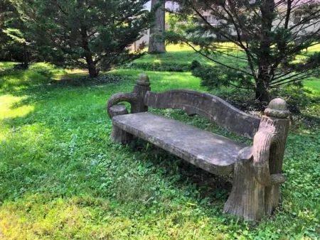 The Carriage House "The Entire Place