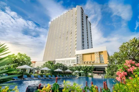 Golden Beach Cha-Am Hotel