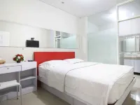 Kanwa Residence Hotels in Wonokromo