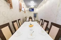 Chetyire Sezona Hotel Hotels in Samara