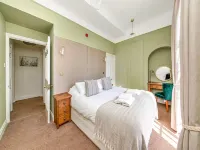 Lodge in Thirsk with Scenic Trails & Spa