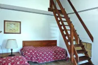 Family Apartment in Guardistallo with Pool - 3 stelle