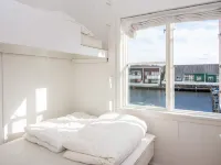 Apartment with Maritime Atmosphere