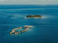 Raffles Maldives Meradhoo Resort Hotel a 