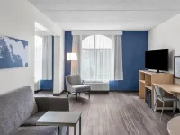 Spark by Hilton Rock Hill ロックヒルのホテル