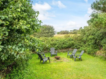 5 Person Holiday Home in Blavand-by Traum