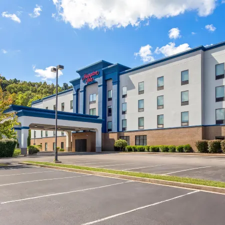 Hampton Inn Huntington University Area