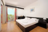 Hotel Hvar - 3-Star