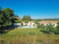 Villa in Castelnau d'Aude with Heated Pool