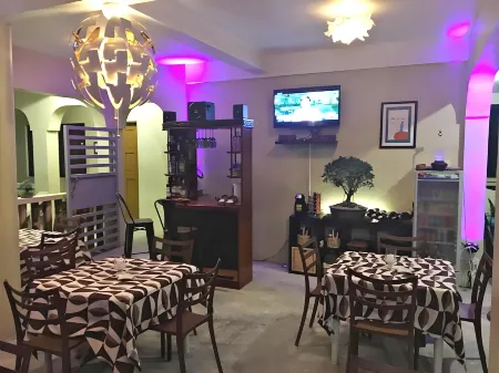 Stardust Beach Hotel Отели в г. Лиан