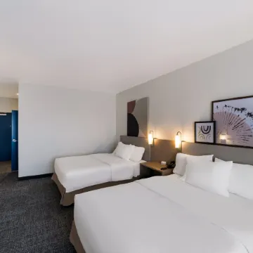 Spark by Hilton Midland South