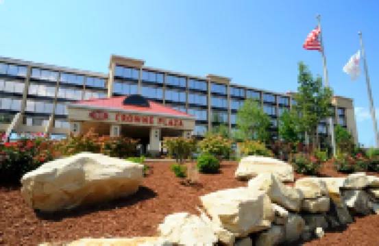 Crowne Plaza CLEVELAND AIRPORT by IHG