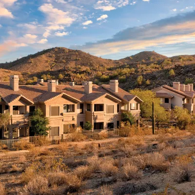 WorldMark Phoenix - South Mountain Preserve Hôtels à proximité de : Château des Mystères