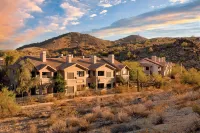 WorldMark Phoenix - South Mountain Preserve Hotels in South Mountain