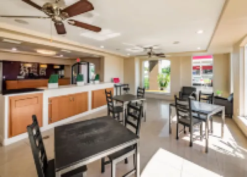 南奧蘭多-佛羅里達購物中心紅屋頂客棧汽車旅館