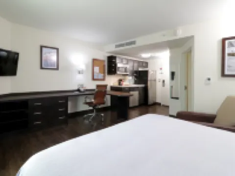 Candlewood Suites CELAYA by IHG Hotels in Celaya