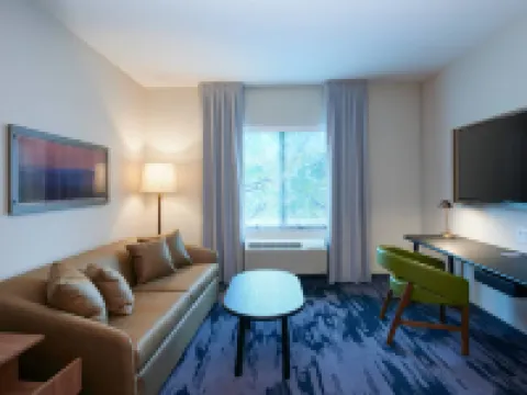 Fairfield Inn & Suites Midland Hotels in Midland