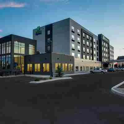Holiday Inn Express LETHBRIDGE SOUTHEAST by IHG Hotel Exterior