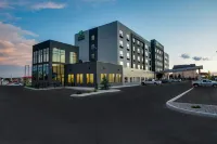 Holiday Inn Express LETHBRIDGE SOUTHEAST by IHG โรงแรมใน