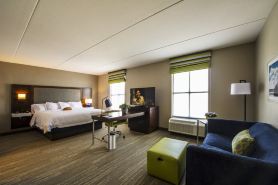 Hampton Inn & Suites Foxborough -Mansfield